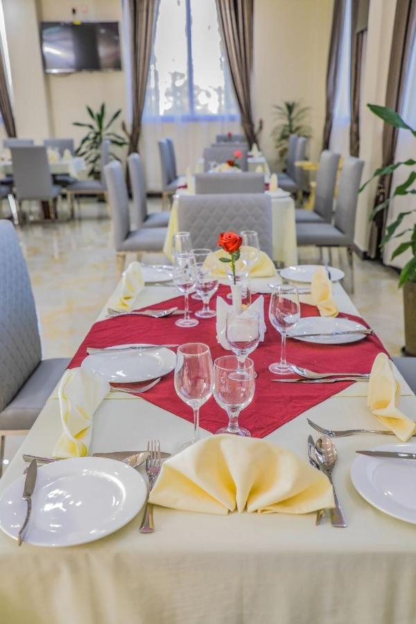 Roseau Hotel And Spa 곤다르 외부 사진