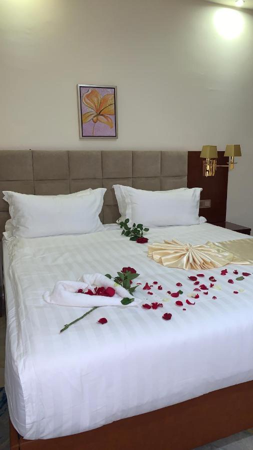 Roseau Hotel And Spa 곤다르 외부 사진